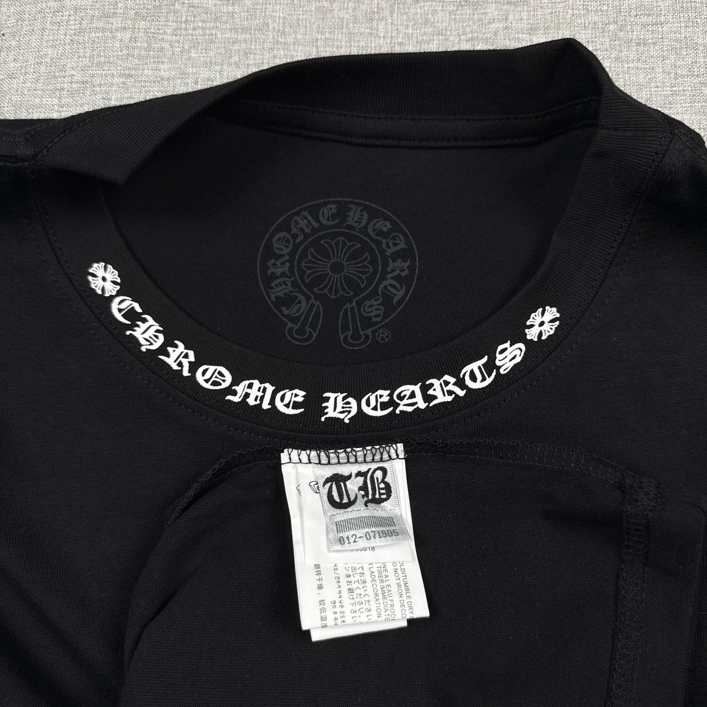 Chrome Hearts Neck Logo Sleeve