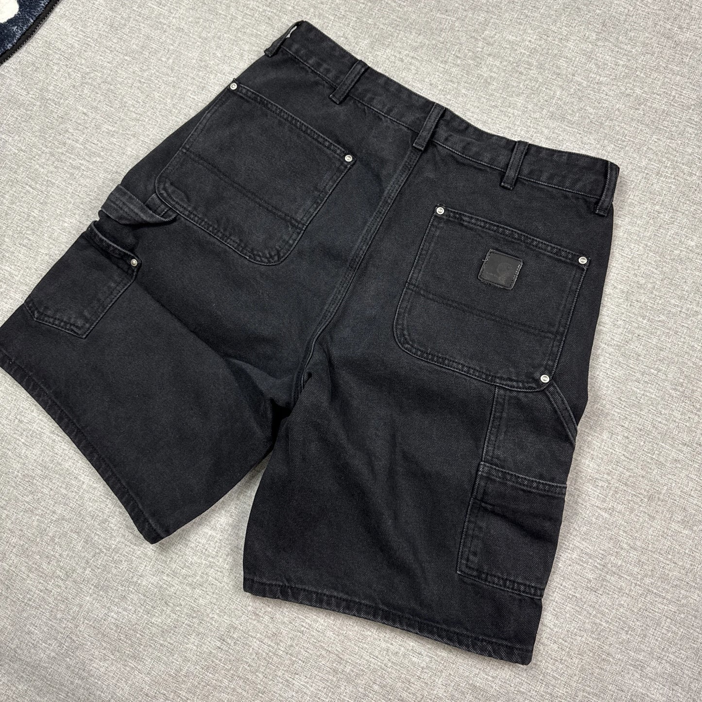 Carhartt Black Patch Jorts