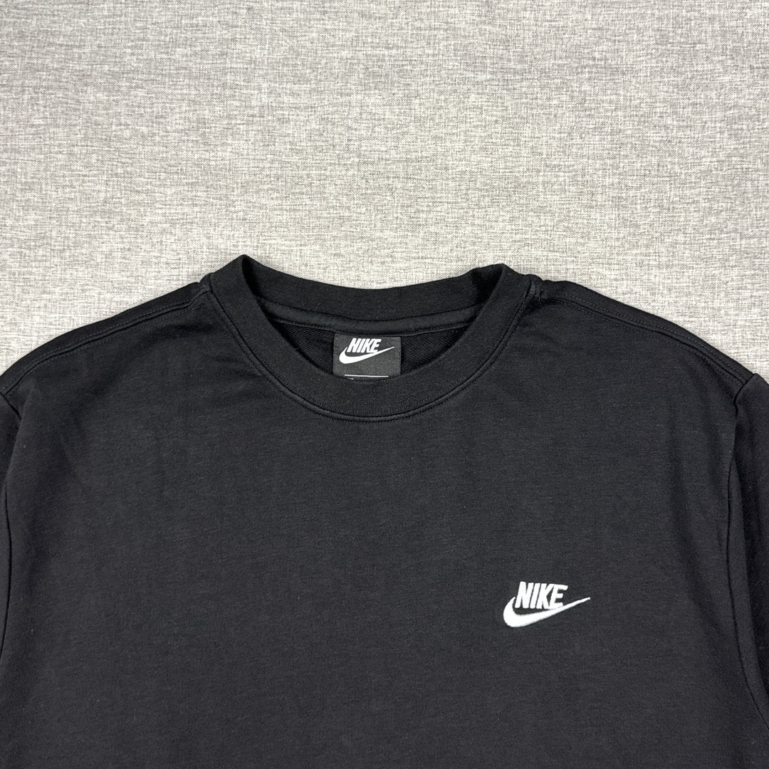 Nike Logo Basic Sweater