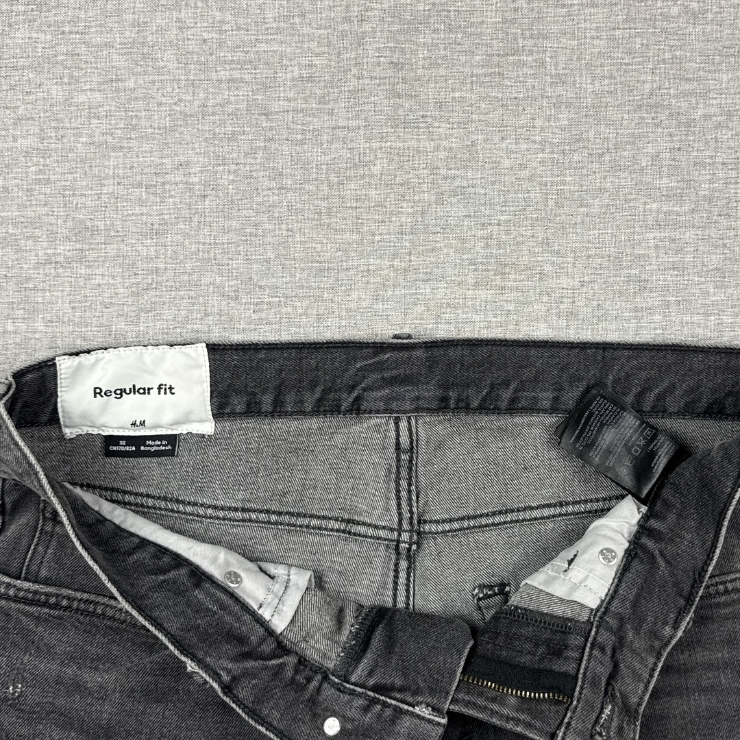 H&M Tattered Short